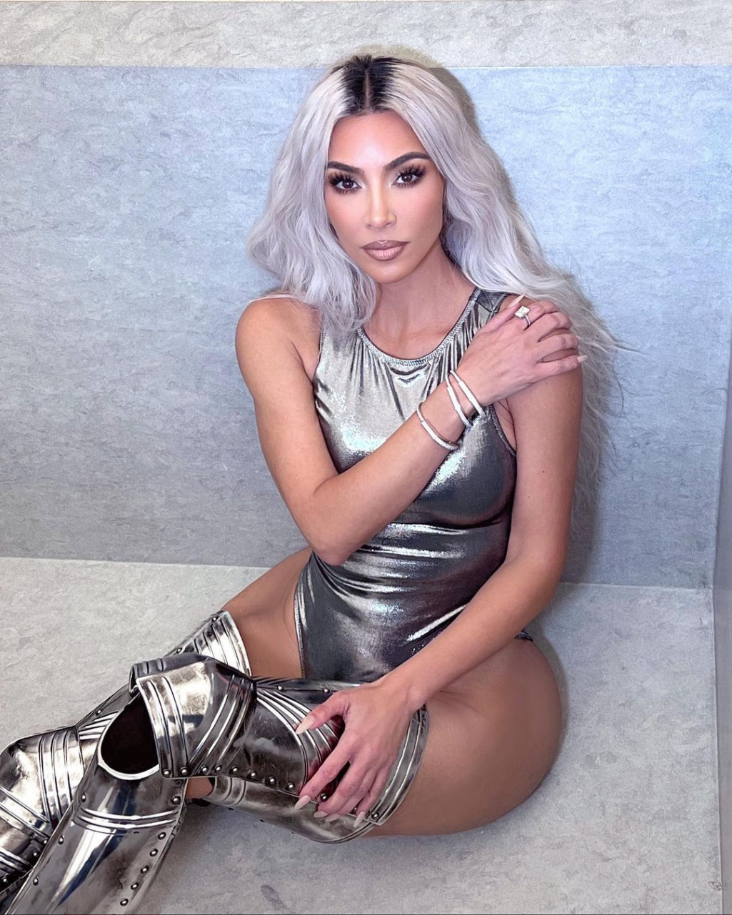 Kim Kardashiannak elege van a celebekből: orvossal vagy ügyvéddel szeretne randizni