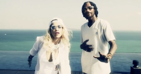 Klippremier: Snoop Lion – Torn Apart (ft. Rita Ora)