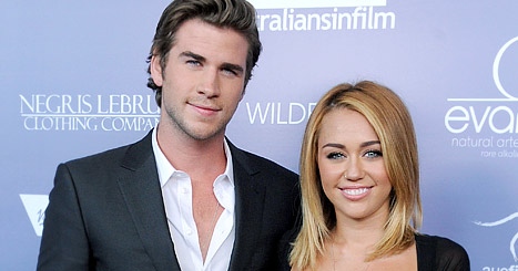 Közös tetkóval büszkélkedik Miley és Liam Hemsworth
