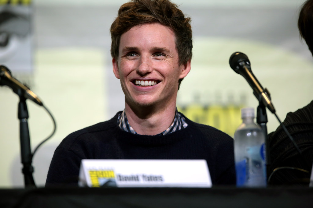 Lesérült Eddie Redmayne