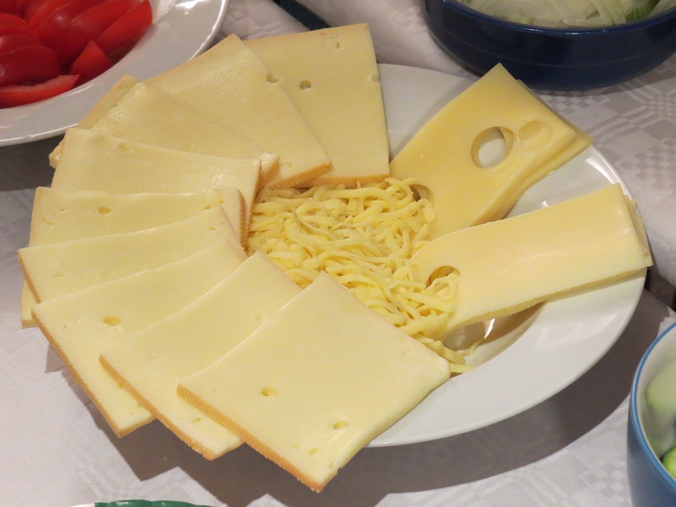 Létezik laktózmentes, tejmentes, vegán sajt? 