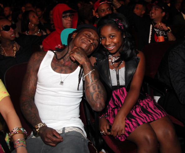 Lil Wayne lánya apja nyomdokaiba lép