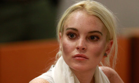 Lindsay Lohan őrizetben