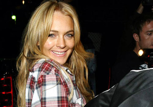 Lindsay Lohant pofán vágta egy pincérlány