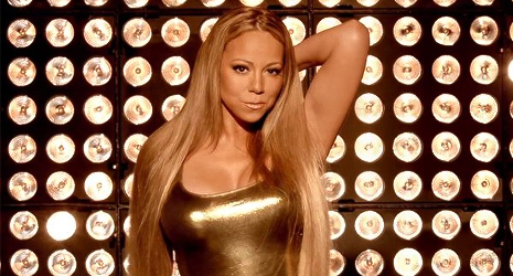 Mariah Carey ringbe száll