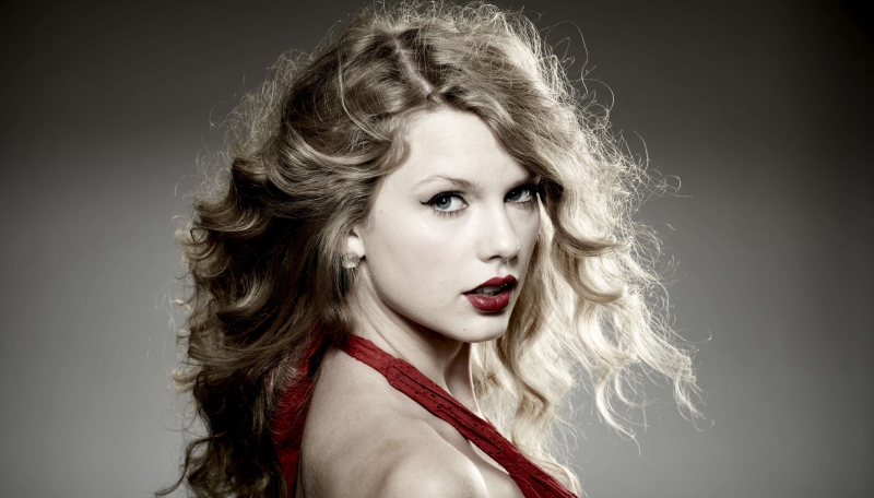 Klippremier: Taylor Swift — Eyes Open