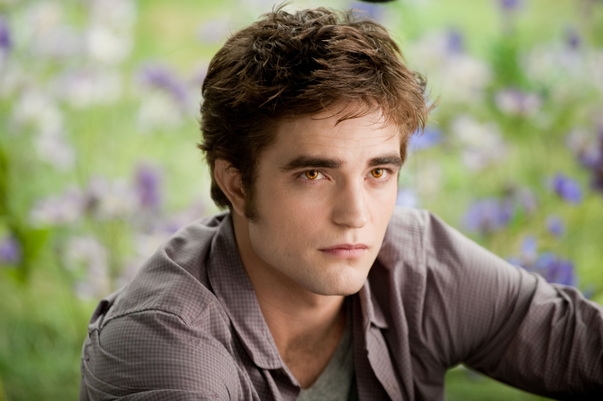 Meglepő vallomás: Robert Pattinsont majdnem kitették az Alkonyatból