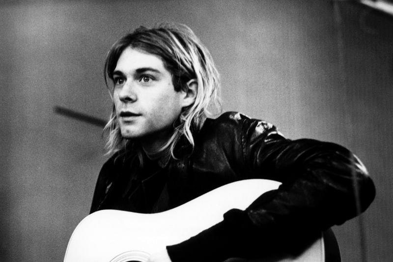 Nem Kurt Cobain írta a Courtney Love-ot pocskondiázó üzenetet
