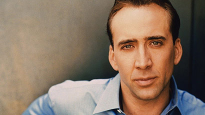 Nicolas Cage szereti a zöld vásznat