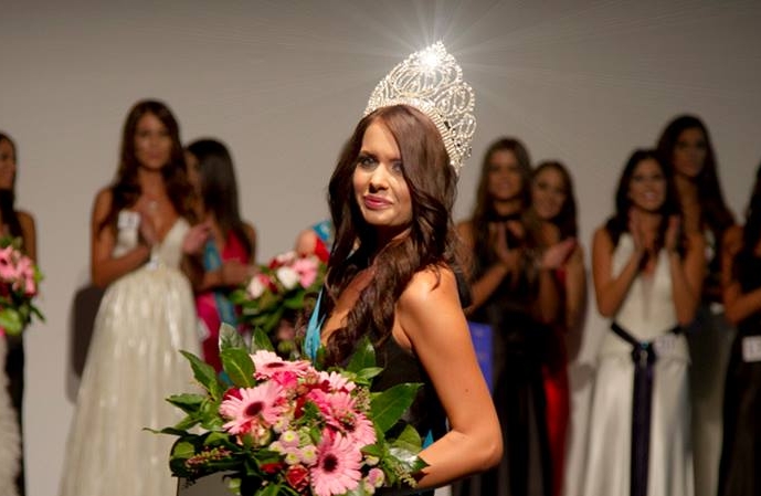Ötvös Brigitta lett a 2013-as Miss International Hungary