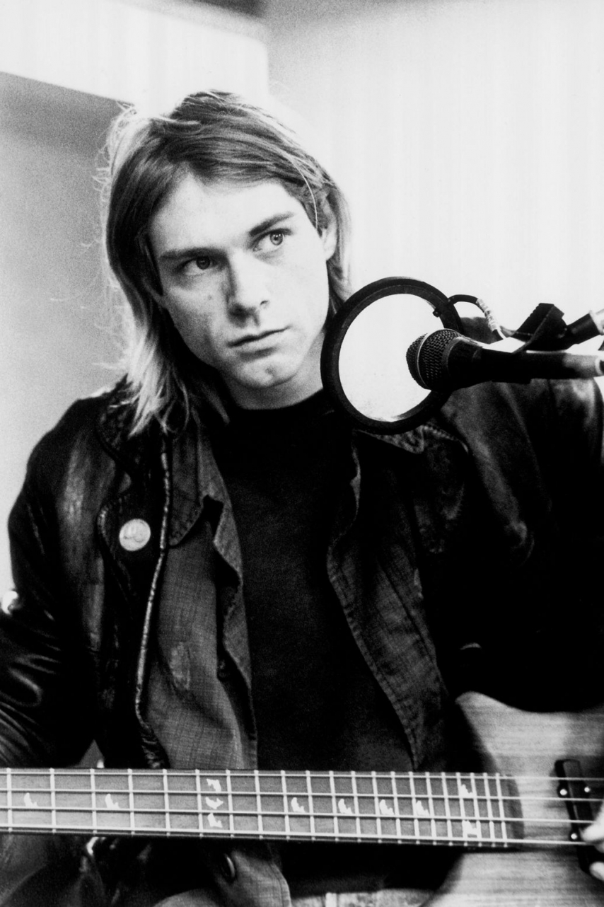 Posztomusz szólólemezt kap Kurt Cobain