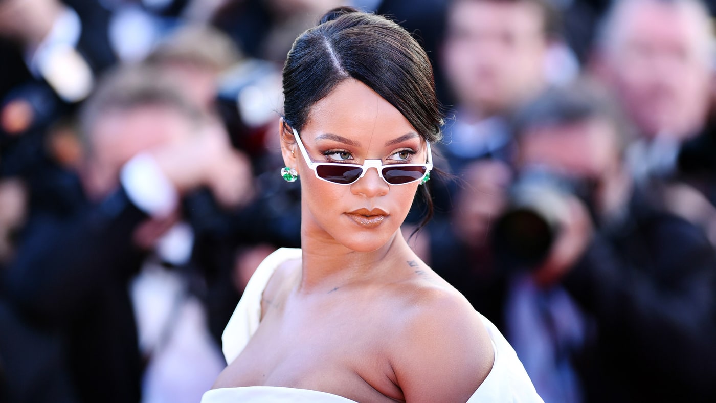 Rihanna arra kéri rajongóit, hogy töröljék le a Snapchatjüket