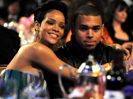Rihanna és Chris Brown újra egy párt alkotnak?