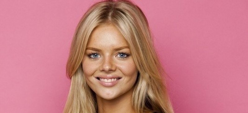 Samara Weaving csatlakozik a Karib-tenger kalózai stábjához?