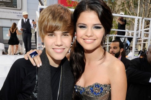 Selena és Justin: csak érdekkapcsolat?