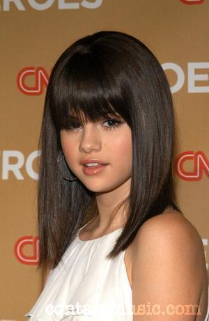 Selena Gomez inkább egy átlagos lány lenne