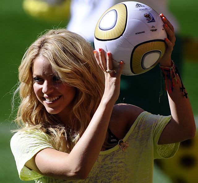 Shakira a spanyoloknak szurkol a VB-döntőn