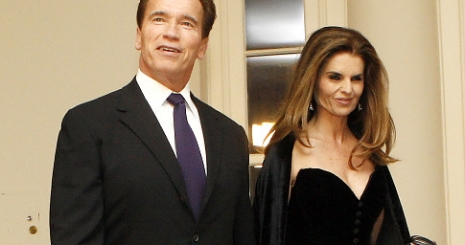 Stallone feleségével kavart Schwarzenegger!