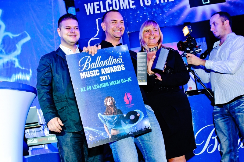 Sterbinszky és Andro lett az év DJ-je!