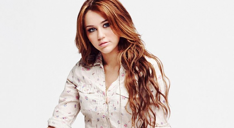 Szavazz, hogy eljöjjön Miley Magyarországra