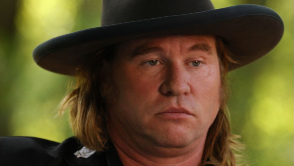 Val Kilmer tagadja, hogy halálos betegségben szenved