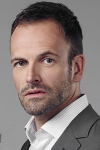 Jonny Lee Miller