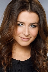 http://starity.hu/images/celebs/200x300/caterina-scorsone-1017.jpg