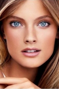 http://starity.hu/images/celebs/200x300/constance-jablonski-0624.jpg