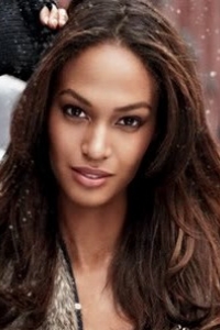 http://starity.hu/images/celebs/200x300/joan-smalls-0310.jpg