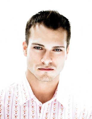 Shawn Roberts in resident evil